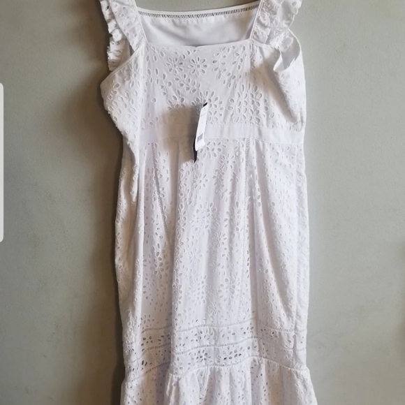 Banana Republic Eyelet Flounce Midi Dress - Picture 4 of 6